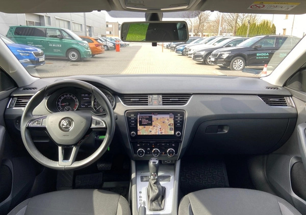 Skoda Octavia cena 57900 przebieg: 139782, rok produkcji 2019 z Czyżew małe 781